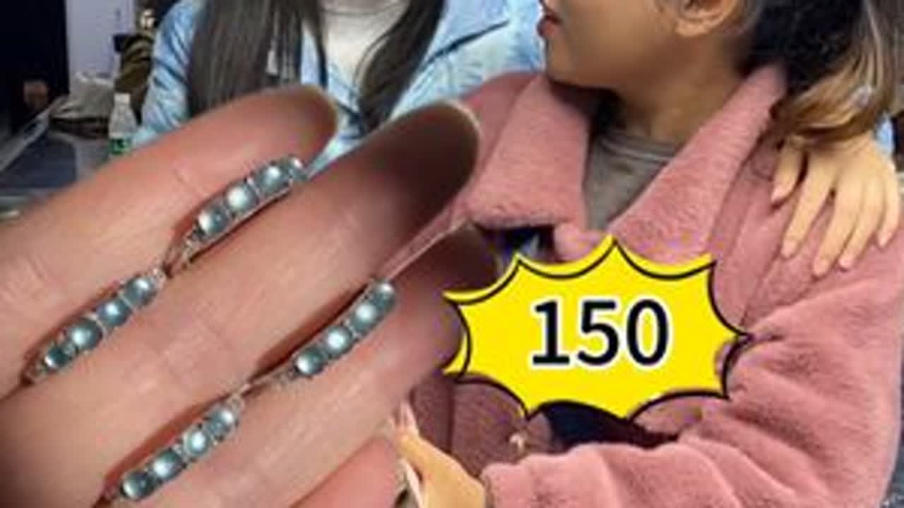 冰波拍戒100多，缅甸阿妹不想给我看货，原因竟是我给价太低了 #翡翠 #天然翡翠 #翡翠戒指