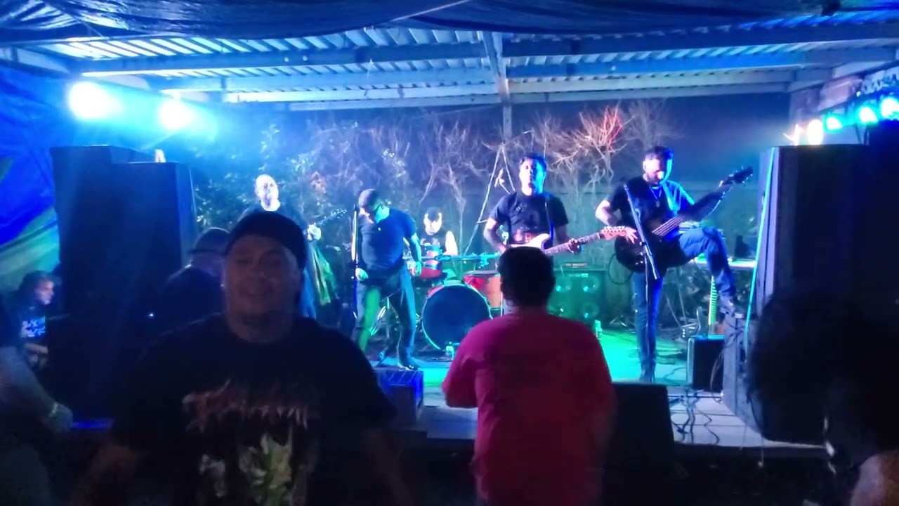 Gilberto Ruiz con Rebelión - Resistol (en vivo)
