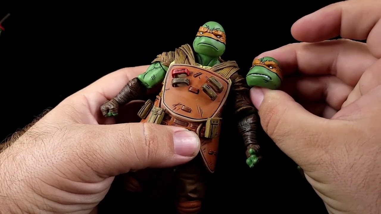 OUT DA BOX: NECA THE LAST RONIN MICHAELANGELO