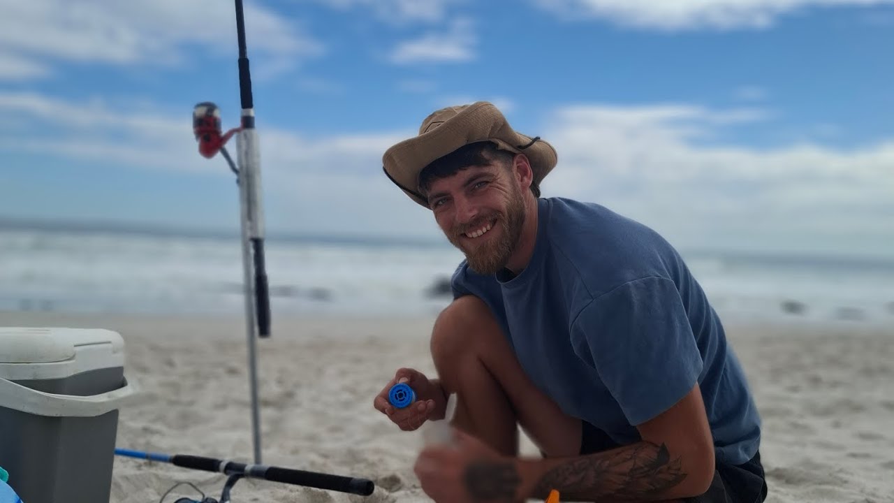 Fishing Bloubergstrand with red bait.