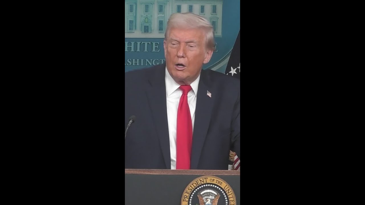 El PIROPO de TRUMP a ESPA&Ntilde;A cuando le pregunta un PERIODISTA ESPA&Ntilde;OL
