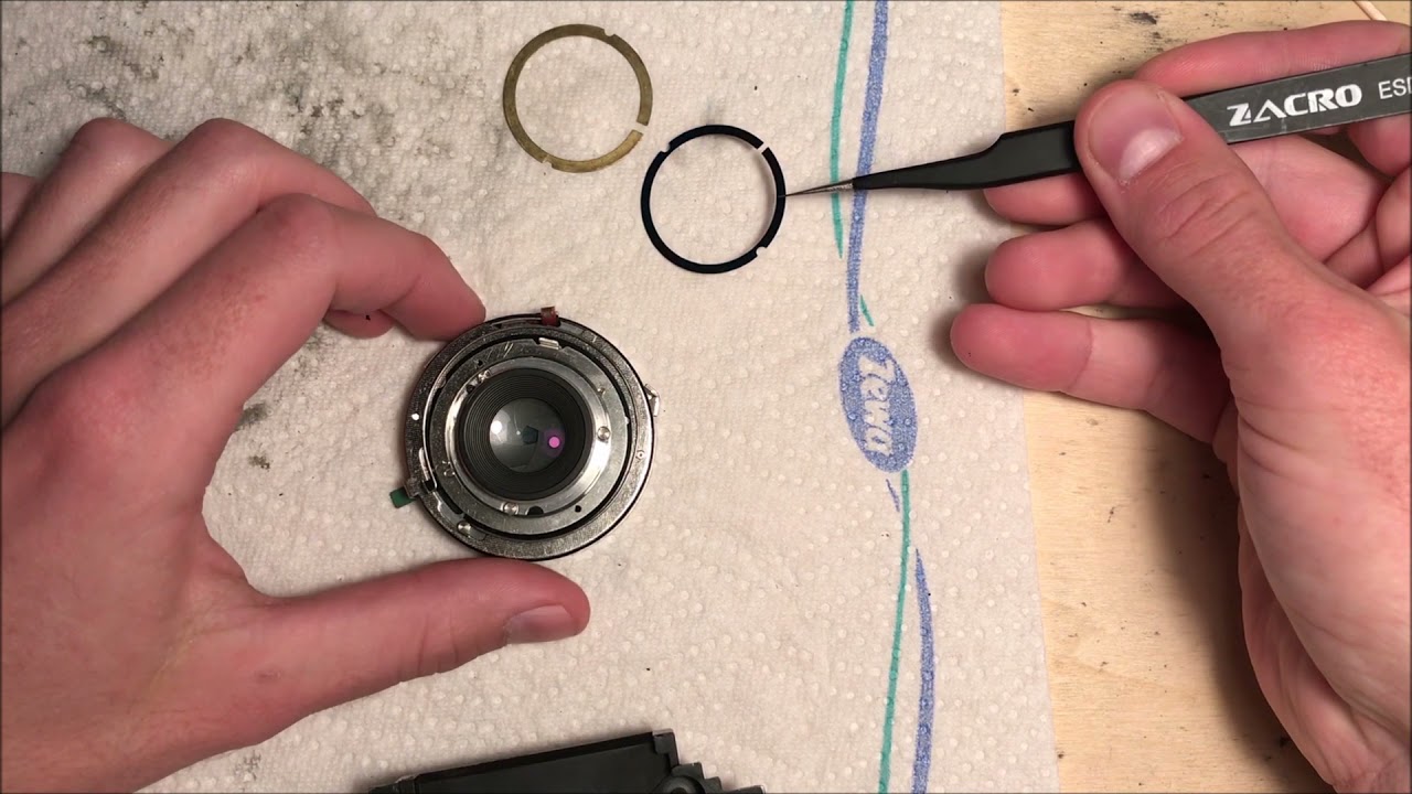 Contaflex II CLA Repair [part 5/7] - The shutter plate