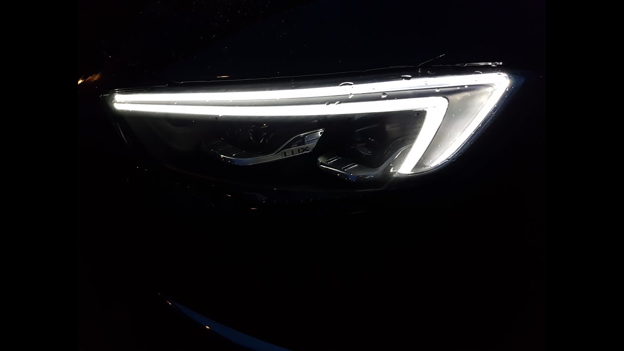 Opel Insignia 2018 - Intellilux Matrix LED-headlights