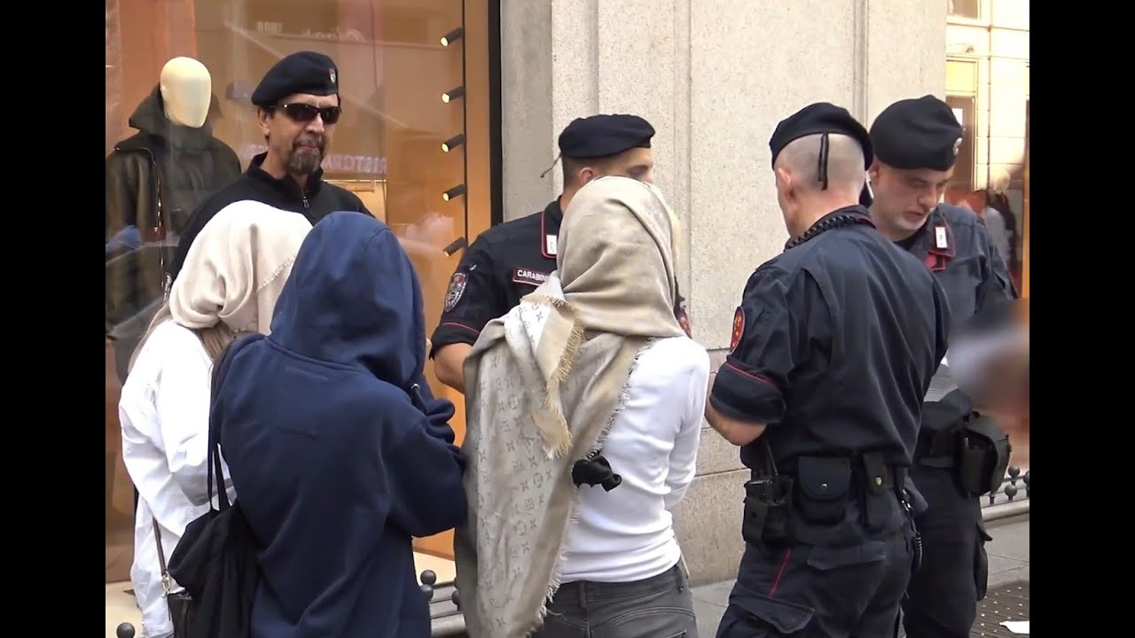 Valerio Staffelli inviato speciale con i Carabinieri del 3° Reggimento Lombardia CIO