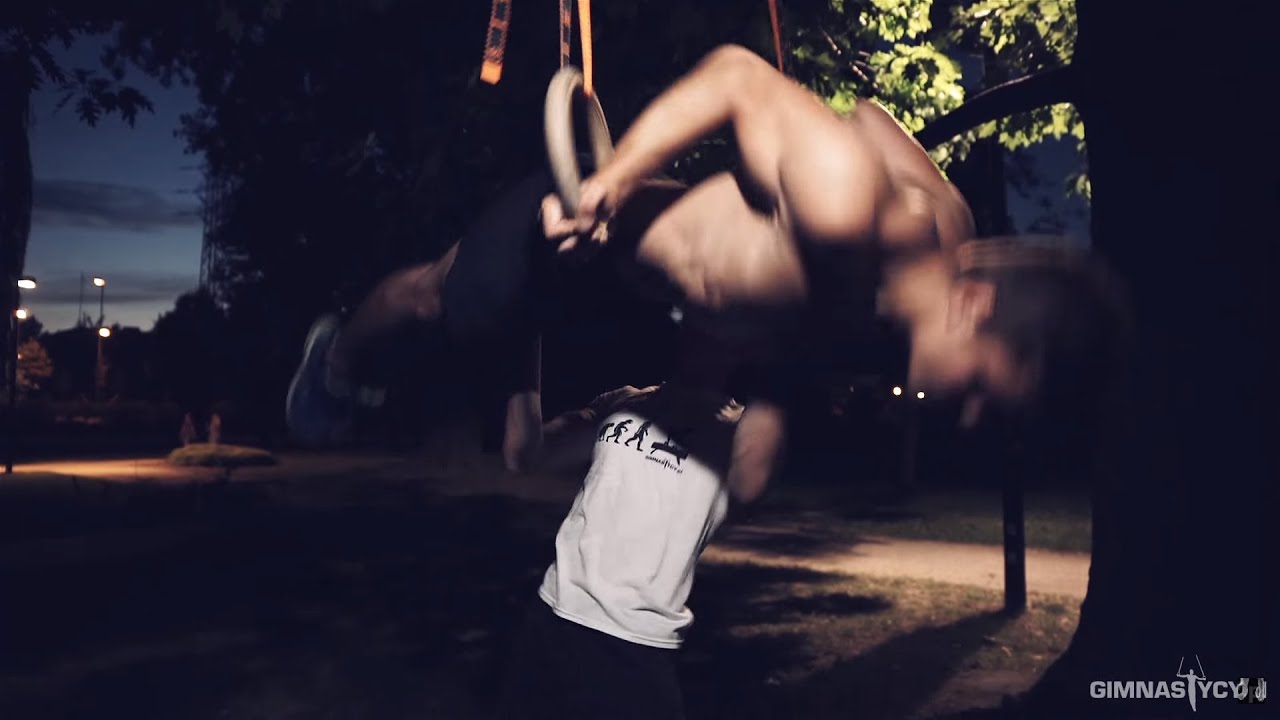 Wymyk na kółkach - jak to zrobić ? /  Backward Roll on Rings -  How to do?