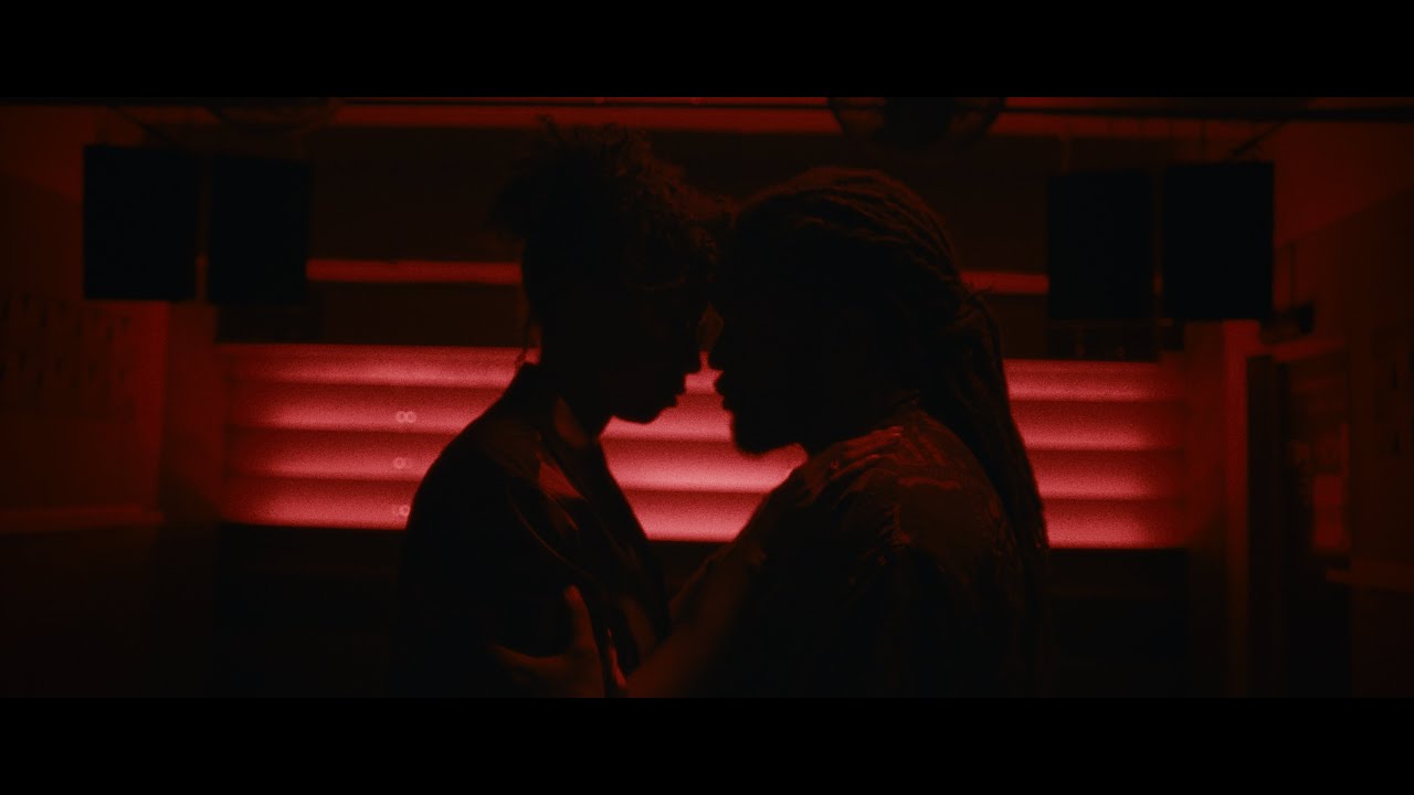 Glen Faria &ndash; Money Op De Tafel (Official Video)