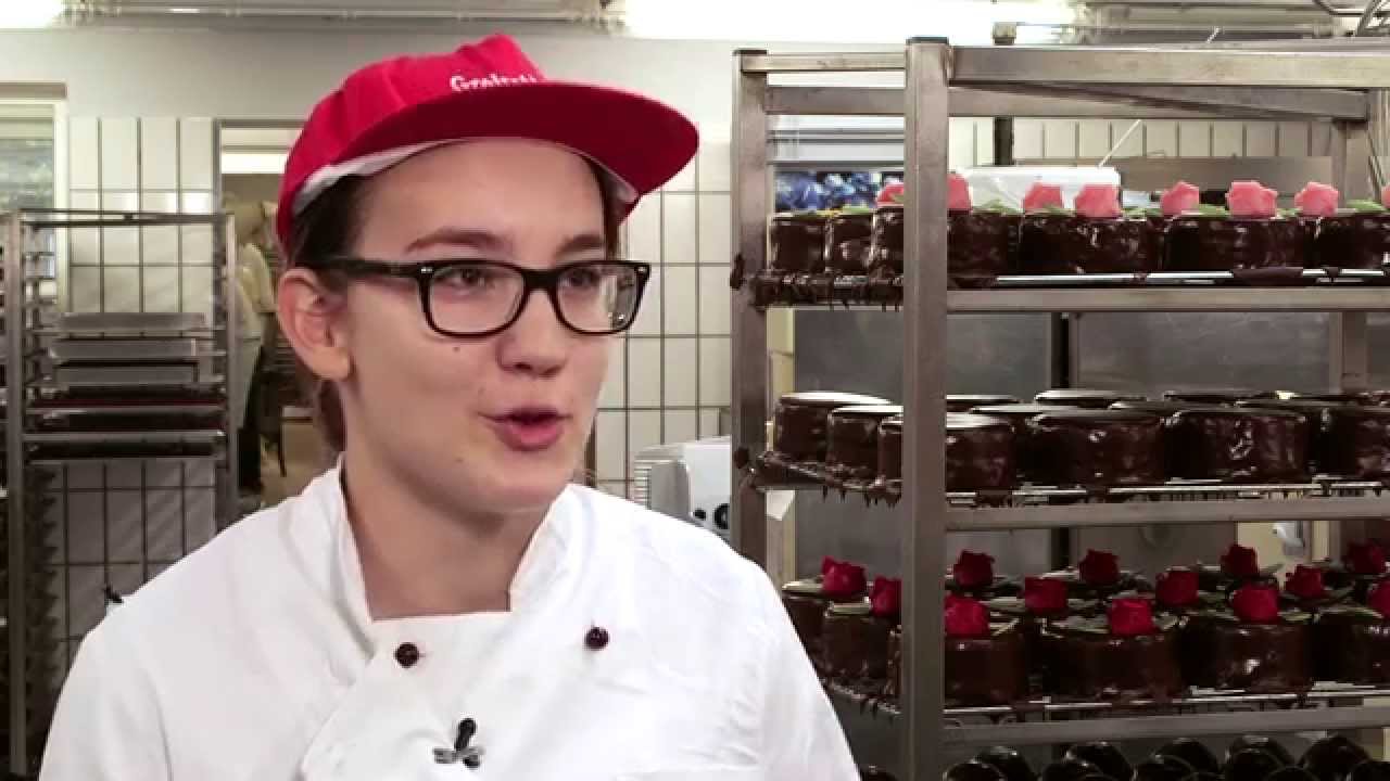 Laura - Zuckerbäckerlehrling bei Groissböck