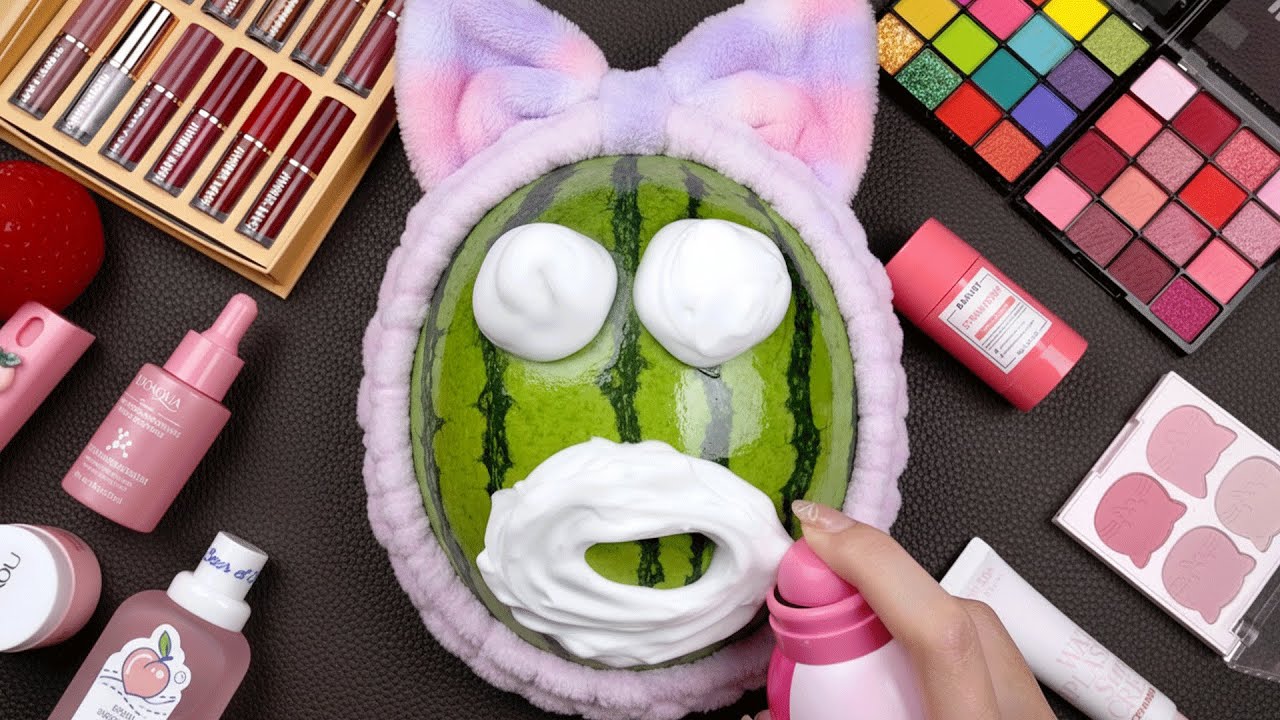 ASMR maquiagem na melancia ❤️ Coisa de maquiagem satisfatória | 15 de novembro de 2025