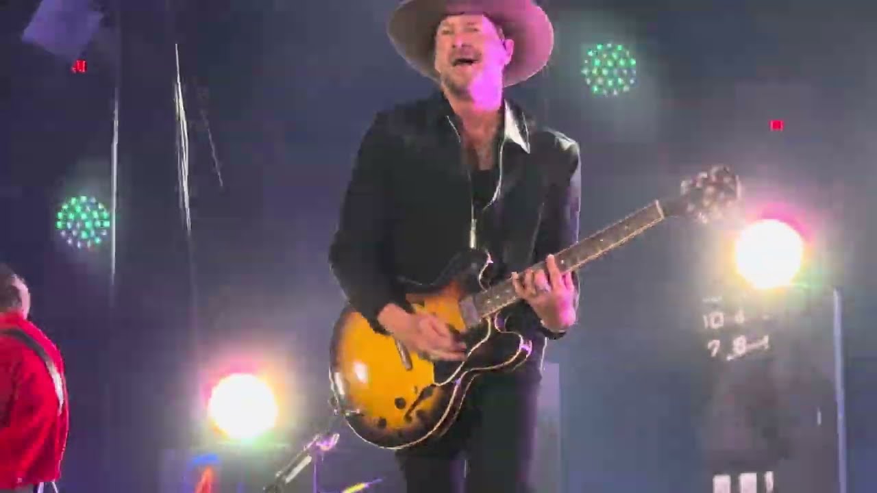 NEEDTOBREATHE: Wasting Time - Live (Southaven, MS - 10/15/23)