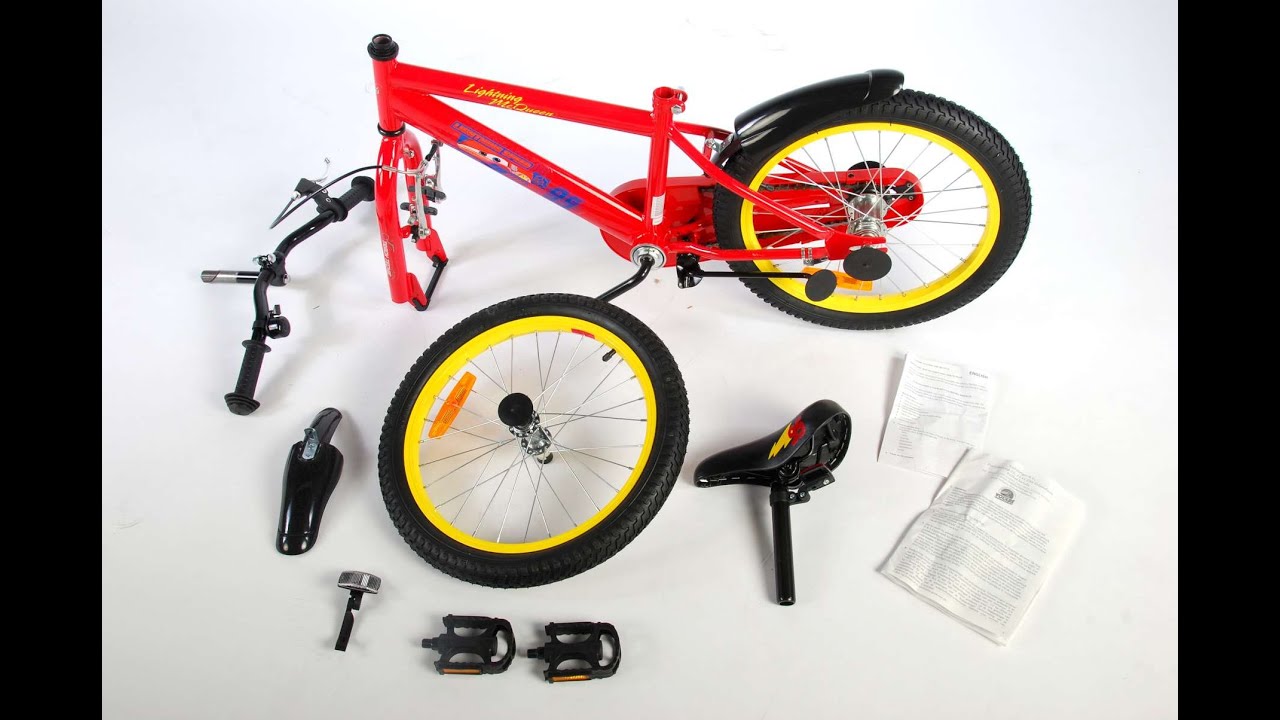 Assembling a 85% assembled children's bicycle