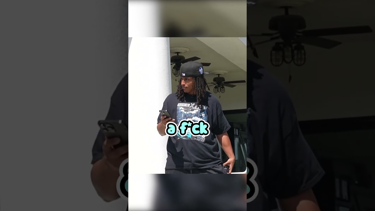 Davis Ships Emily & the Agent 💘😂