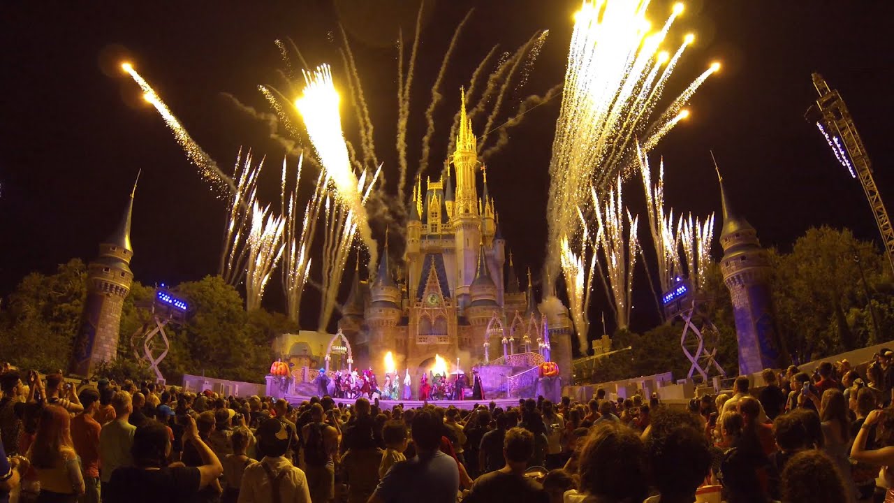 Hocus Pocus Villain Spelltacular 2015 Mickey's Not So Scary Halloween Party Magic Kingdom