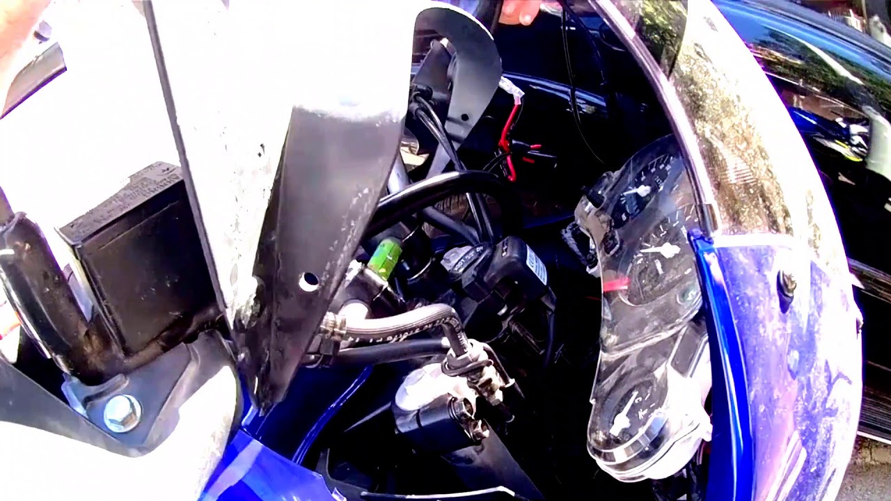 Cambiar luces cuadro Honda Transalp \\ Changing velocimeter light