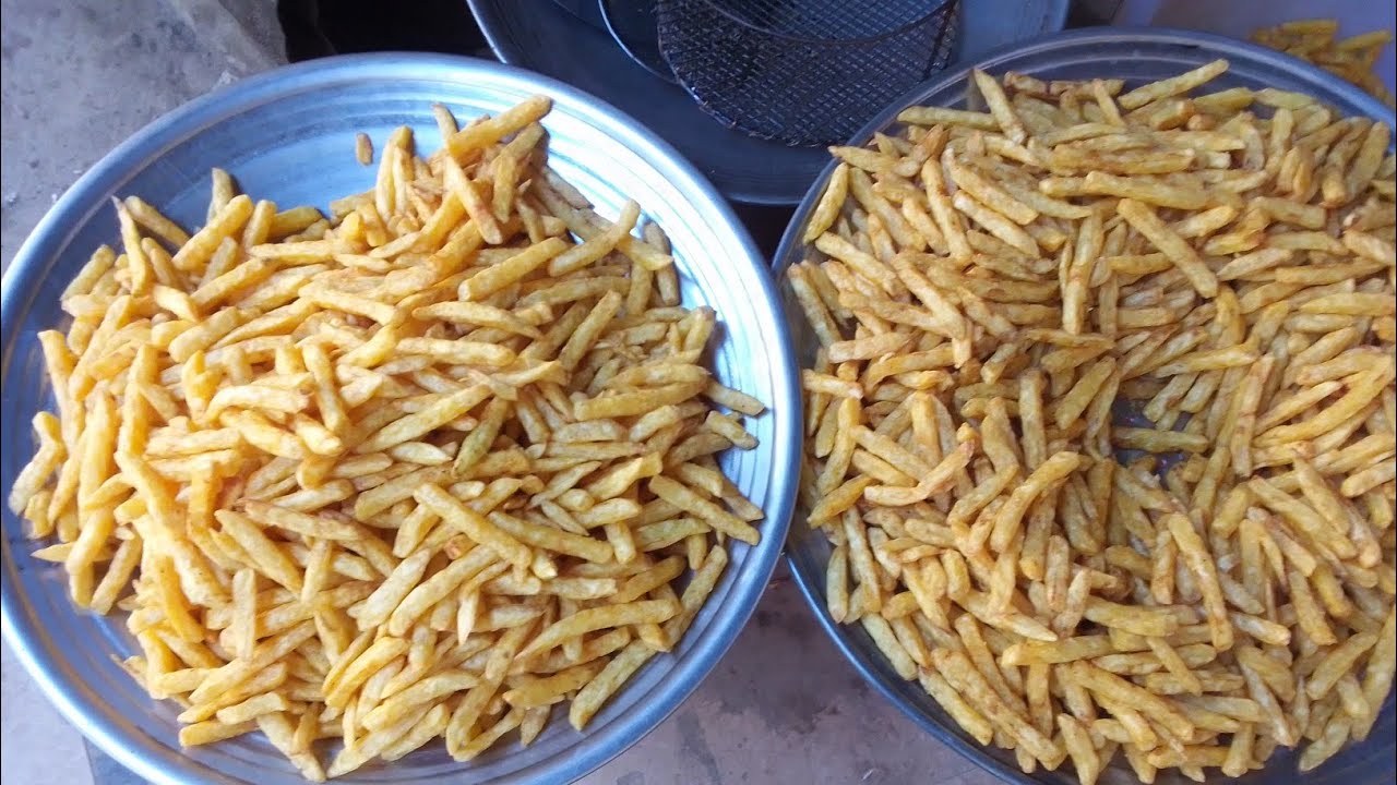 Karachi's street food young boys | making Crispi French fries 🍟| HJR vlogs 😈