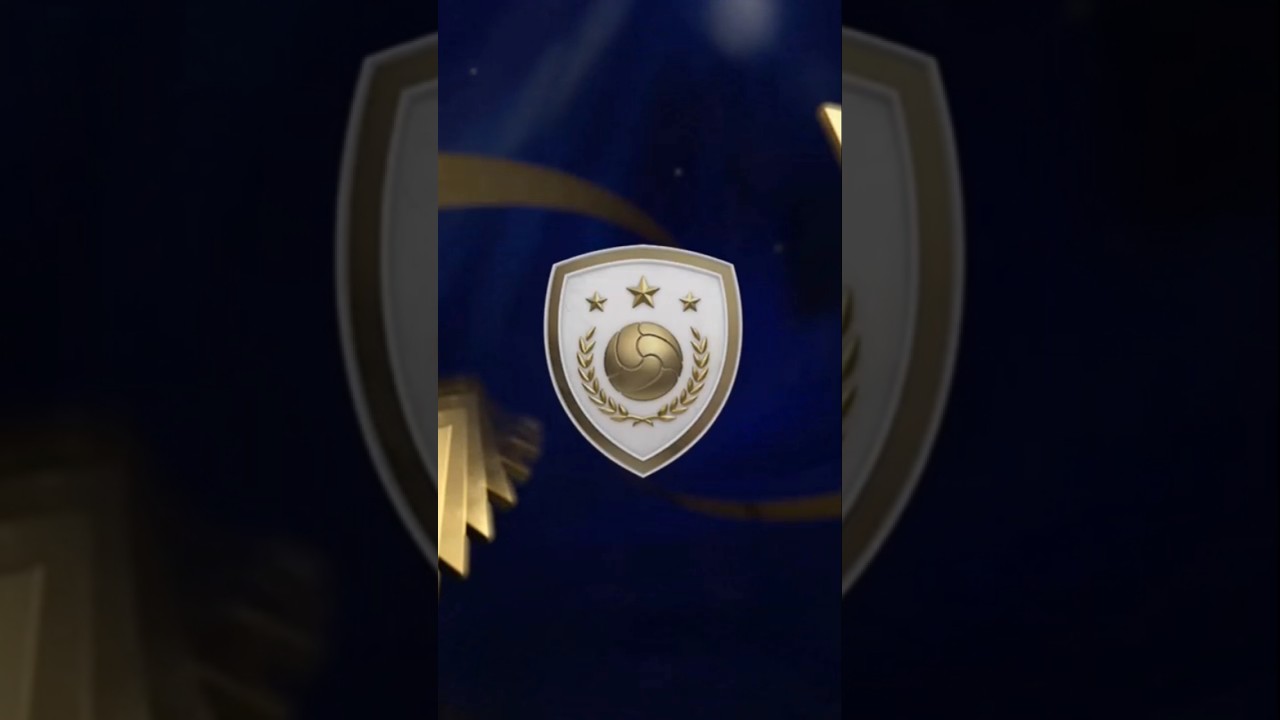 TOTY from icon chronicles🙄 #fcmobile #rkreddyfifa #robertocarlos #fifa #fcmobilezone #soccerlegend