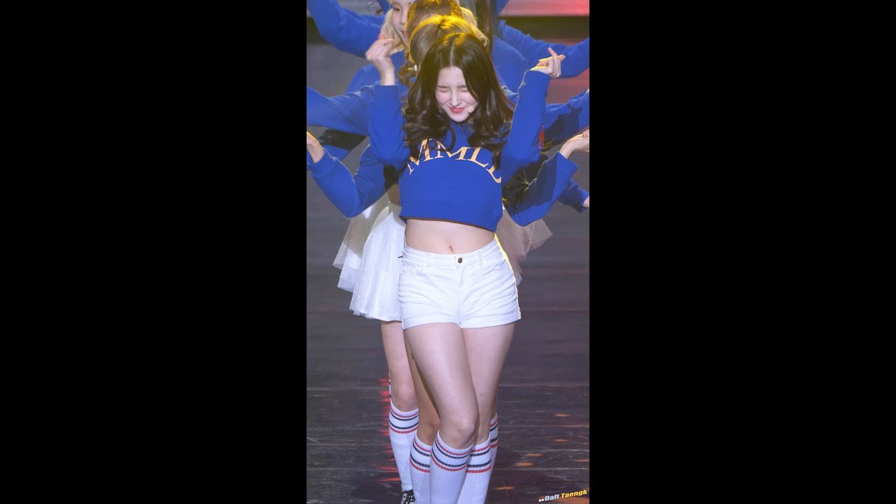 180130 낸시 Nancy 모모랜드 MOMOLAND '따르릉 & 어마어마해 Wonderful love' @평창 동계올림픽 G-10 4K 60P 직캠 by DaftTaengk
