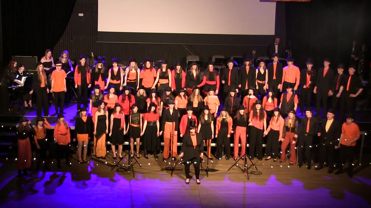 Iuventus, gaude! - The Greatest Show (Benj Pasek a Justin Paul, arr. Marek Brymer)