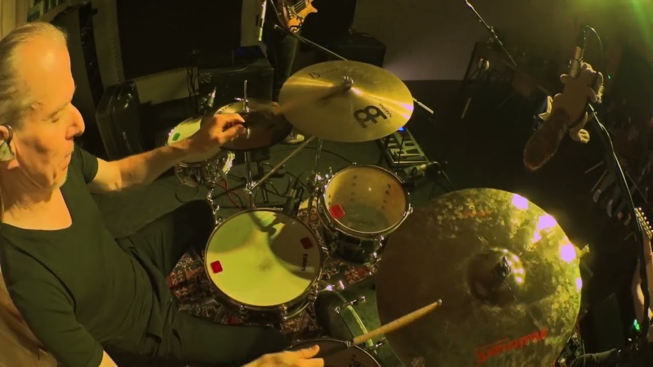 Stratus Drum Solo with Jeff McErlain #rock #drumsolo#promark#andywinter#jeffmcerlain