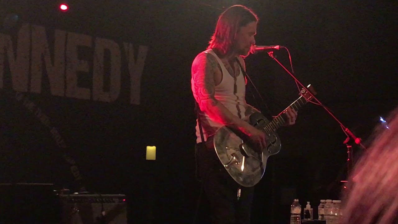 Myles Kennedy - World On Fire (O2 Institute2, Birmingham 17th March 2018)