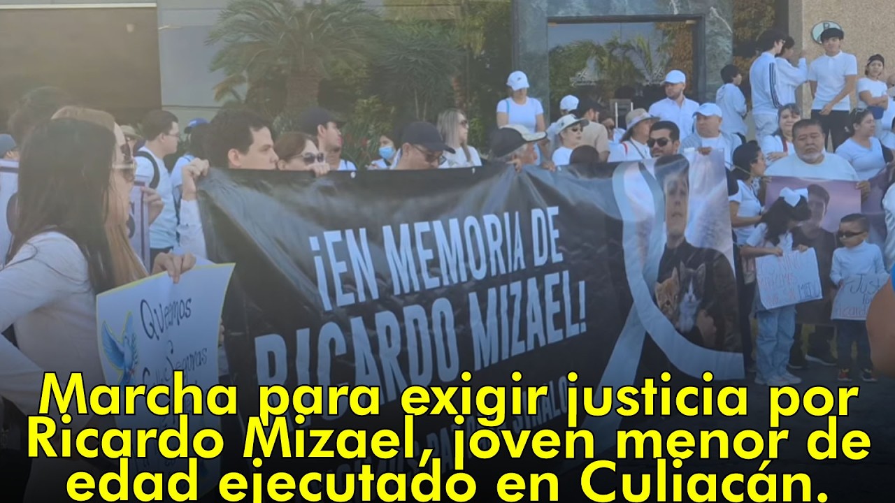 Marcha para exigir justicia por Ricardo Mizael, joven menor ej3cut4do en #Culiacán.