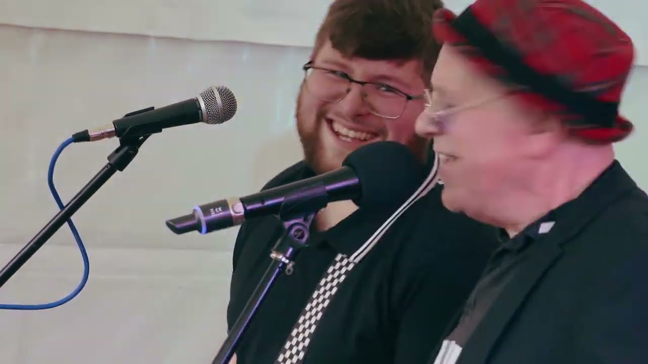 Special Bru - Baggy Trousers - Madness Cover