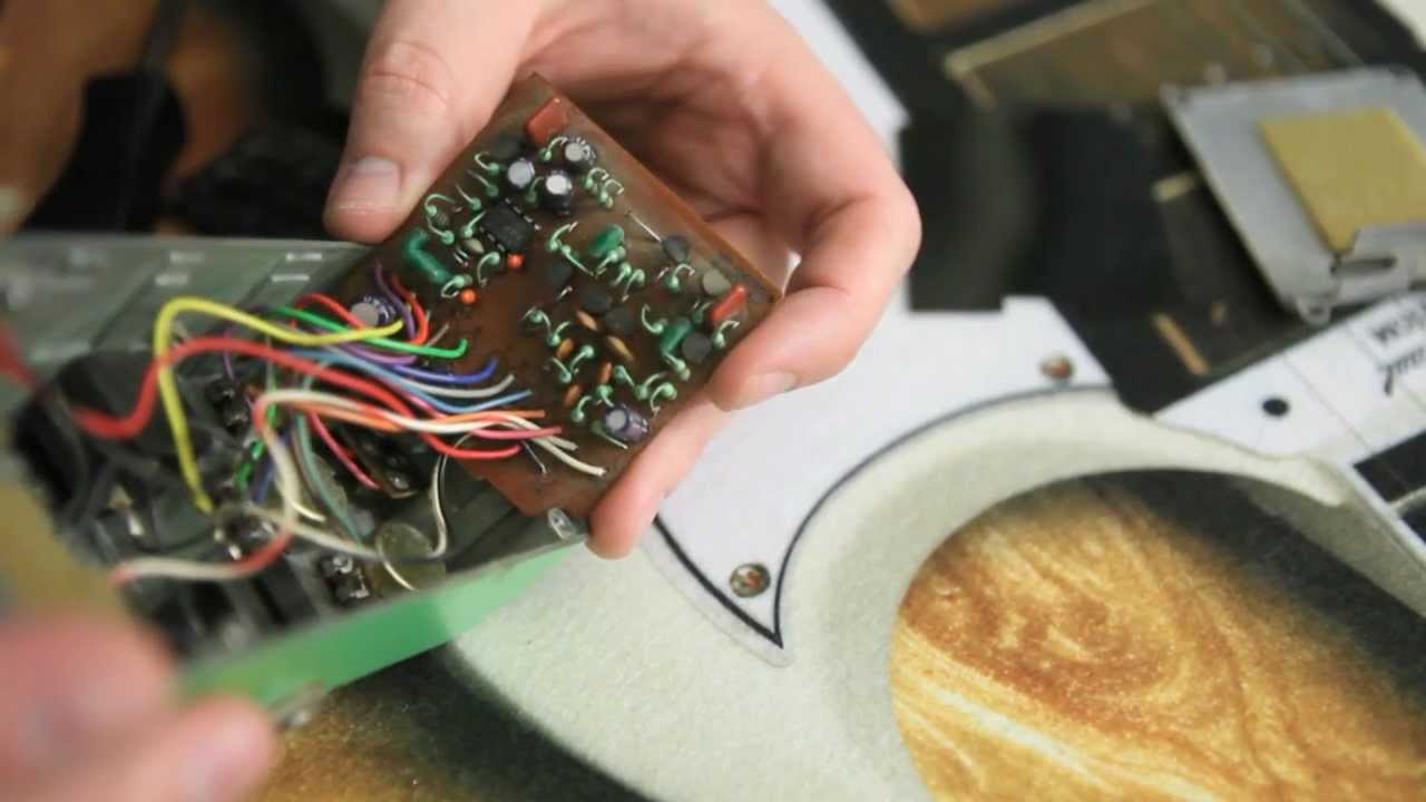 How to Date an Original Ibanez TS-9 Tube Screamer by Scott Sill