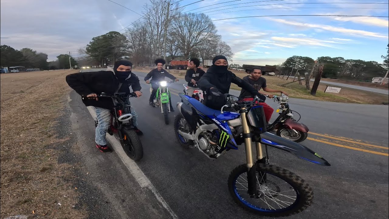 A Perfect Day: Fixing Bikes & Riding With Uncles