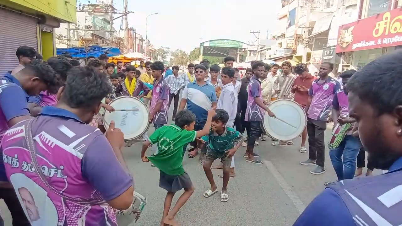 தேர் திருவிழா.. தரலோக்கல் குத்து 🙄🙄🙄