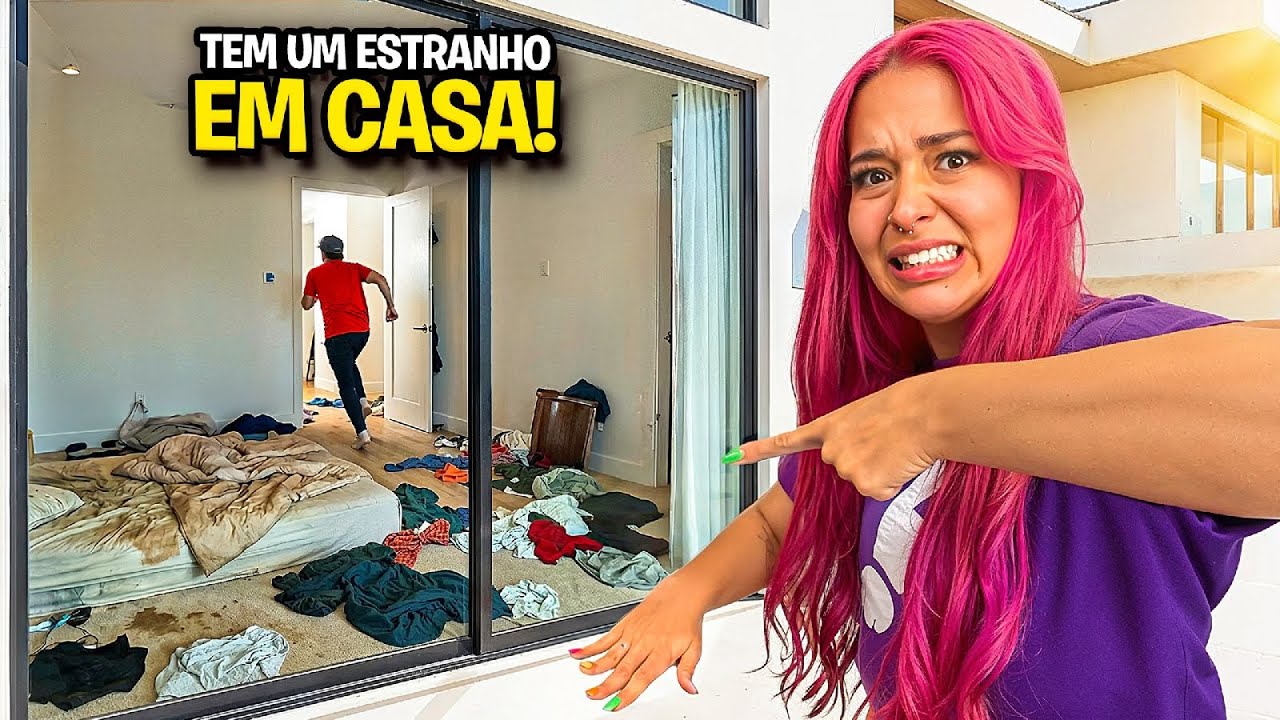 TEM UM ESTRANHO MORANDO NA NOSSA CASA *o vizinho voltou?
