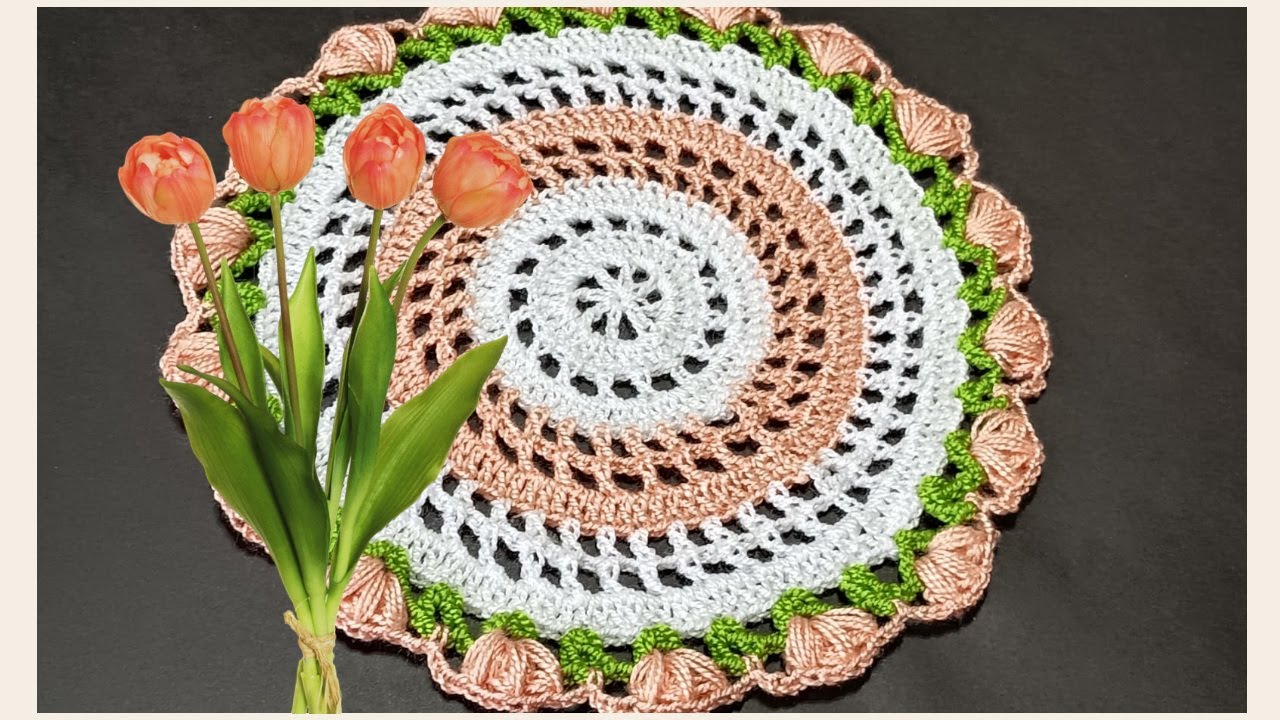 🌹Lindo adorno para tu mesa, es muy fácil ideal para inciar en crochet.
