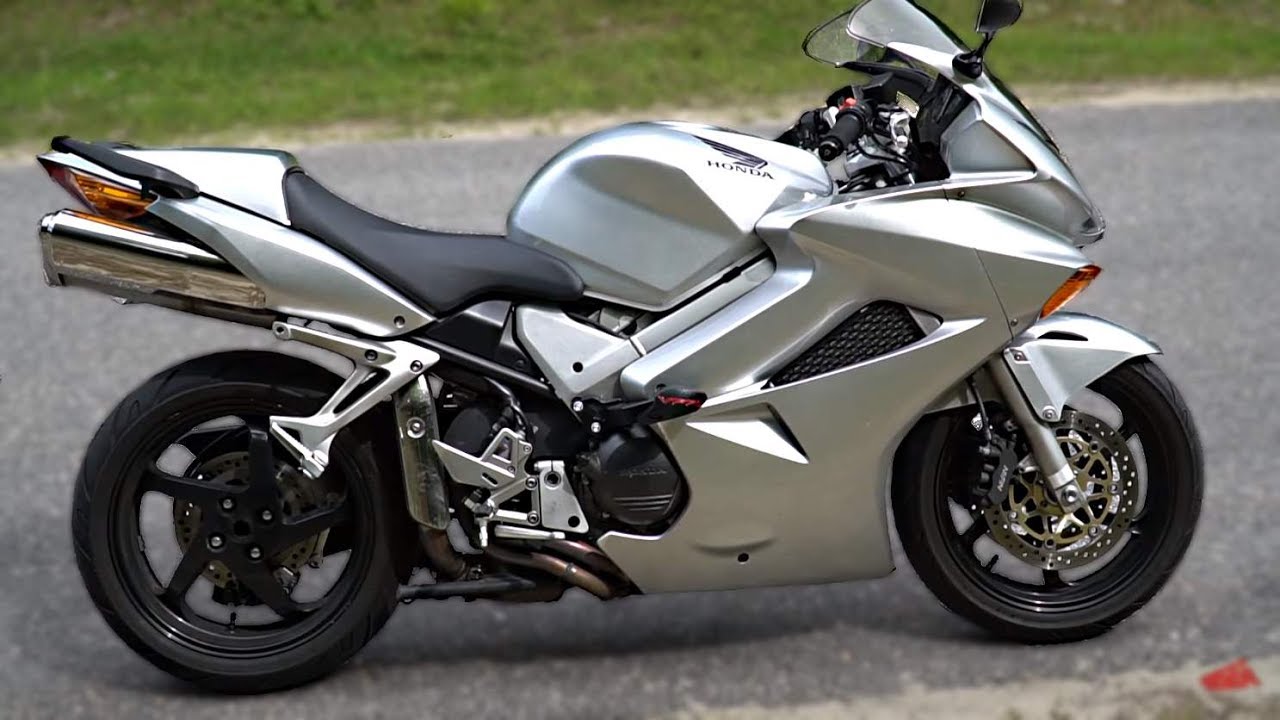2003 VFR800 Walkaround