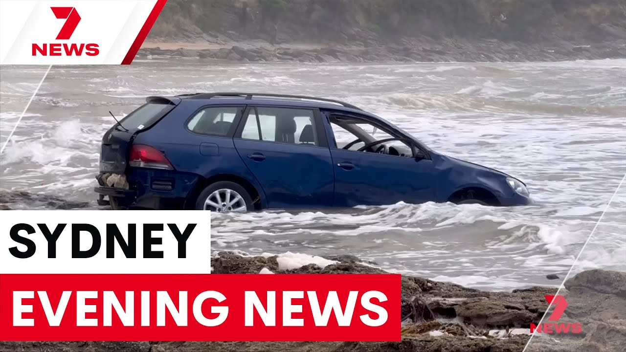 Victoria flooding disaster, rescue beacon saves two swimmers and man shot by police | 7NEWS