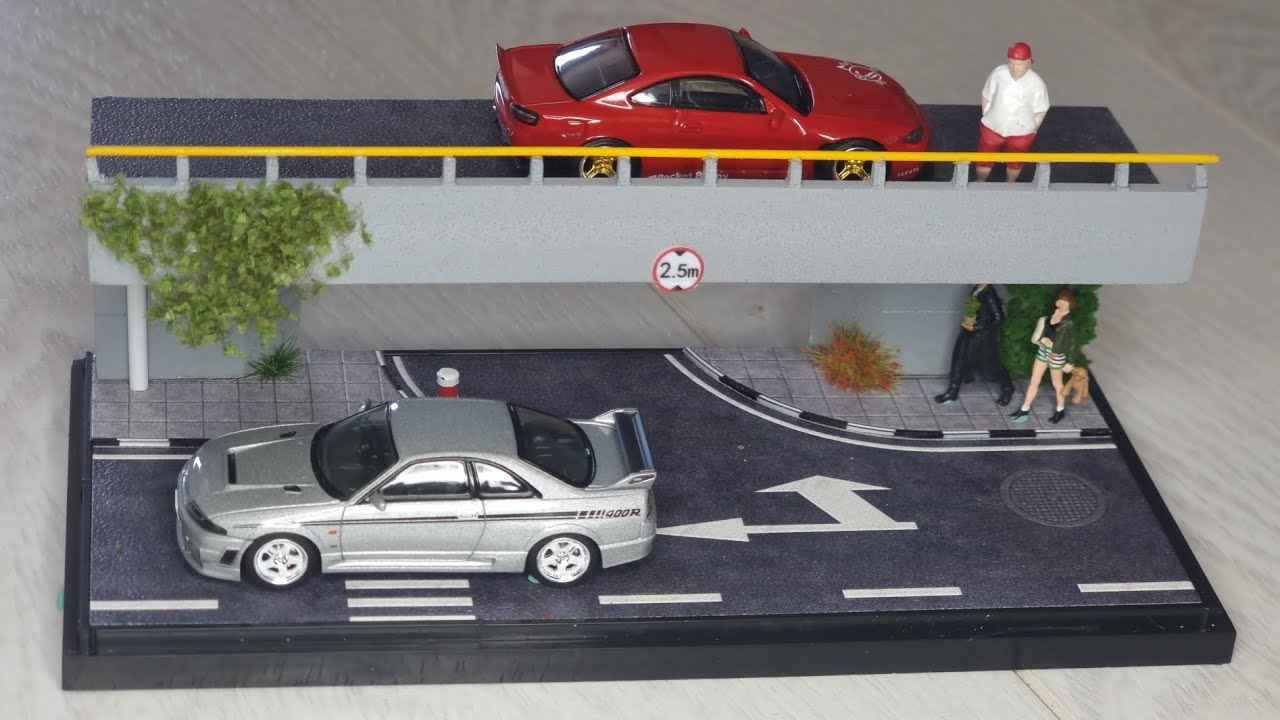 Moreart Box Diorama! Perfect to display your Diecast cars! Unboxing Review Improved!