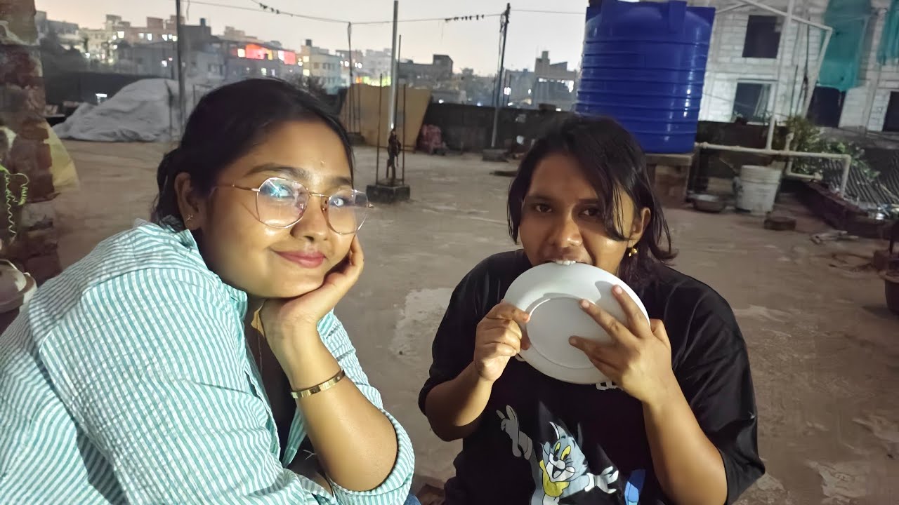 লেবু মাখা খেতে খেতে প্লেট টাও ছাড়ল না 🤣🤣🤣🤣