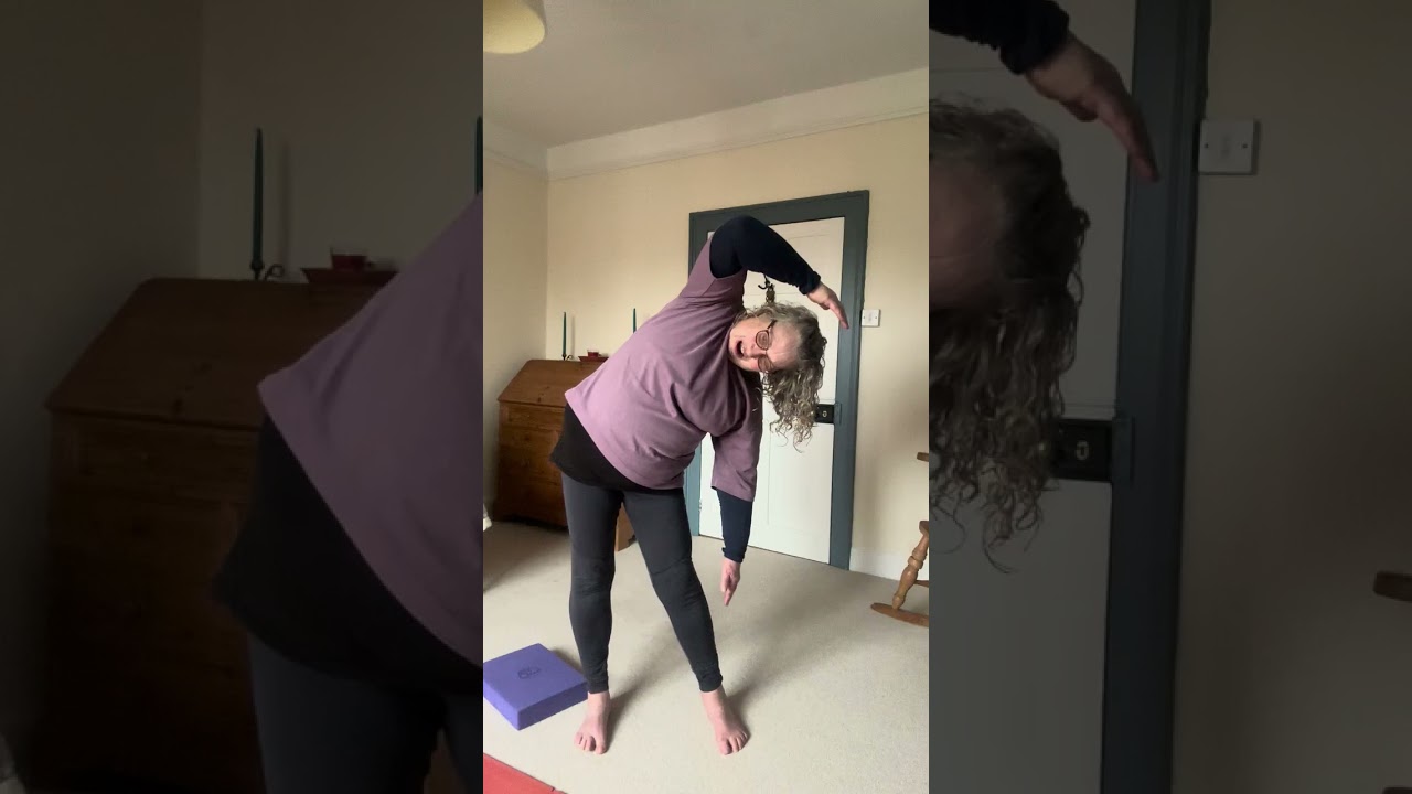 Standing stretches and balances. 26 minutes with a bit of dog barking at the beginning!