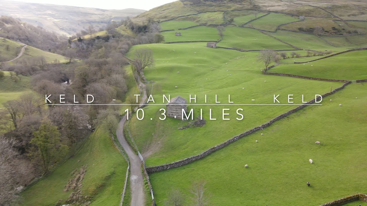 Hiking to the highest pub in Great Britain!!
