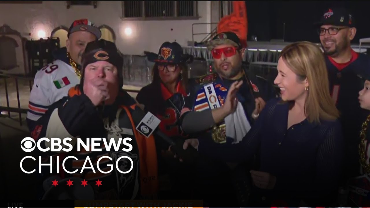 Chicago's largest Bears Vs. Rams watch party at The Ramova Theatre