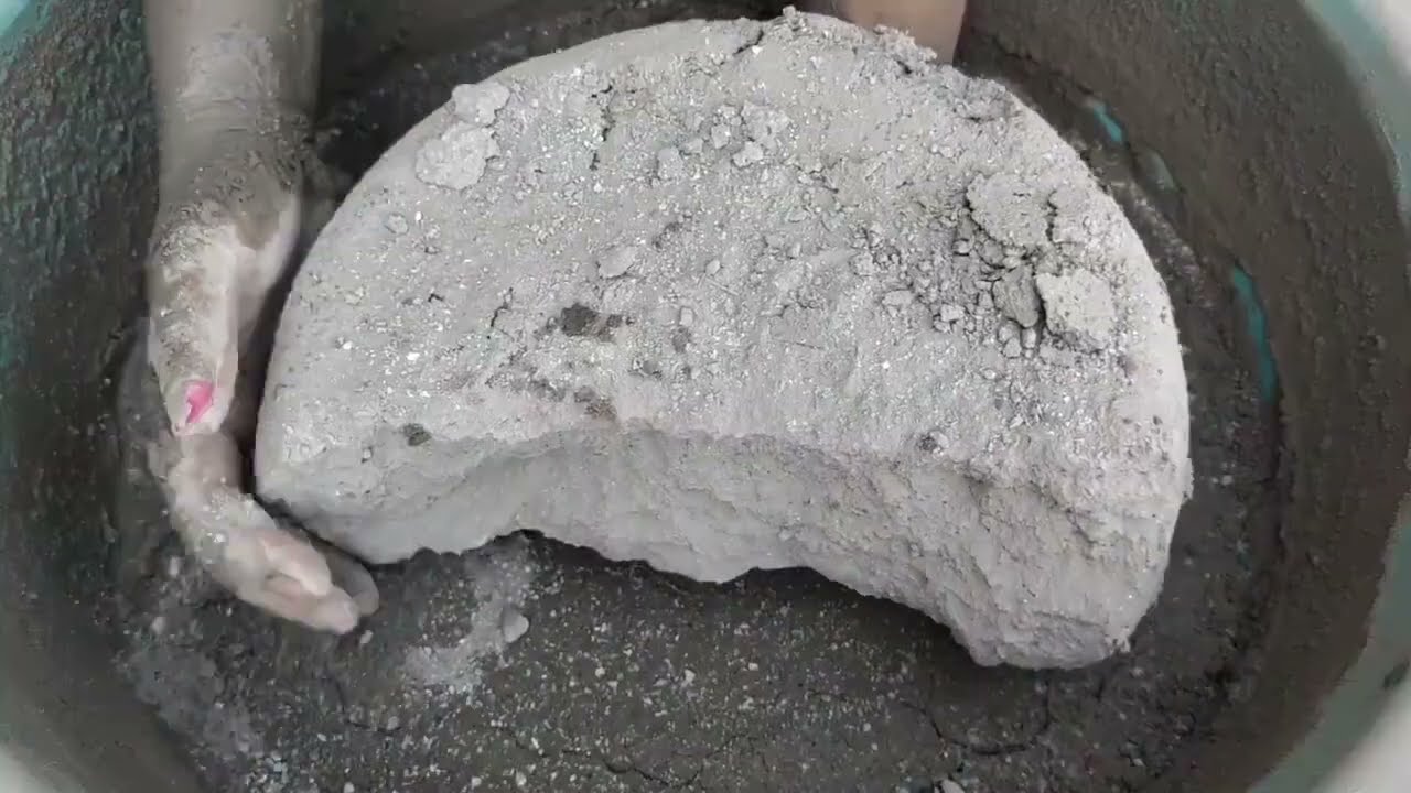 Dusty 🌪️ soft cement crumbling in water 💦💦 || Asmr