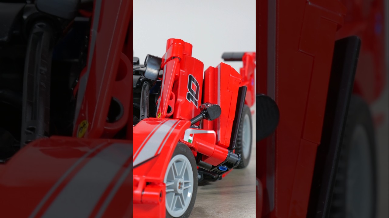 LEGO 42212 Функции | LEGO Ferrari FXX K | Витрина LEGO Technic 2025 | Суперкар Asphalt Legends