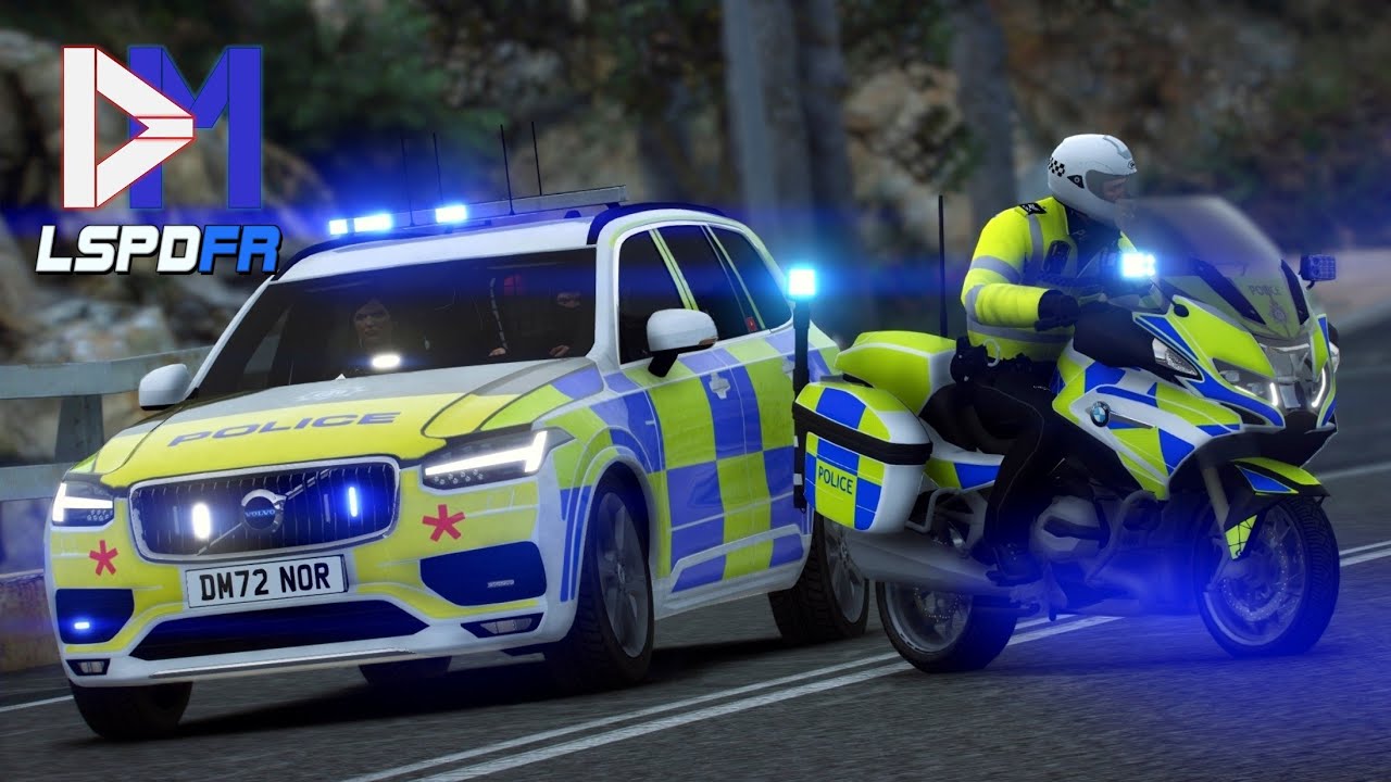 HE'S GOT AN AXE! | GTA 5 British Police Mod - UK LSPDFR