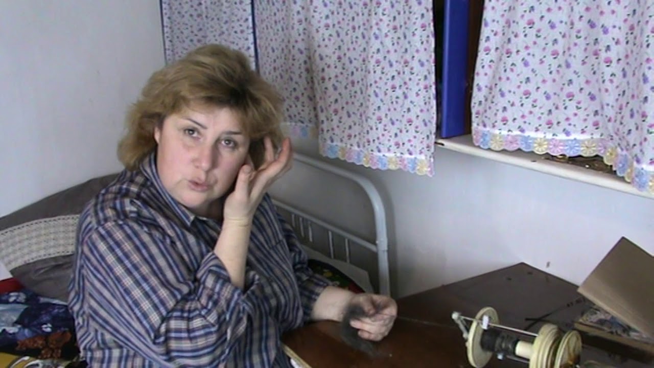 Домашняя  пуховая  пряжа без основы Зима Печка Прядение