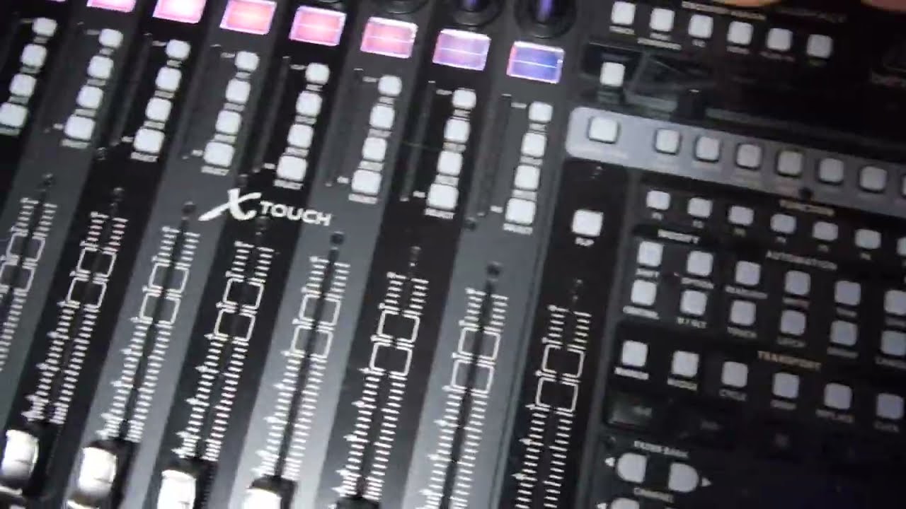 Настройка\Setup X-TouchОбновление прошивки Behringer X-TOUCH\Update Firmware Behringer X-TOUCH\ch. 2