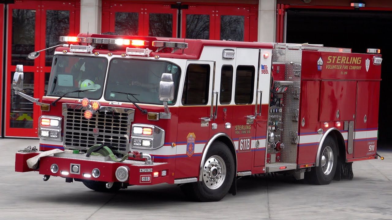 Sterling Volunteer Fire Company Engine 611B Responding