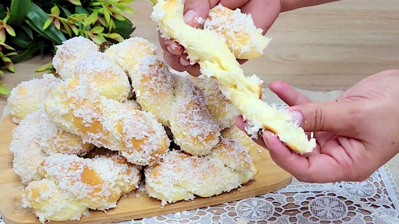 A RECEITA DE P&Atilde;OZINHO DE COCO MAIS FACIL E GOSTOSO QUE VOC&Ecirc; VAI FAZER HOJE ( ROSQUINHA DE COCO)