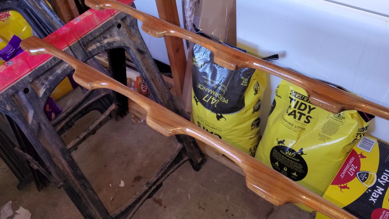 Catalina 25 restoration : sealed up some windows and staring to poly the handrails