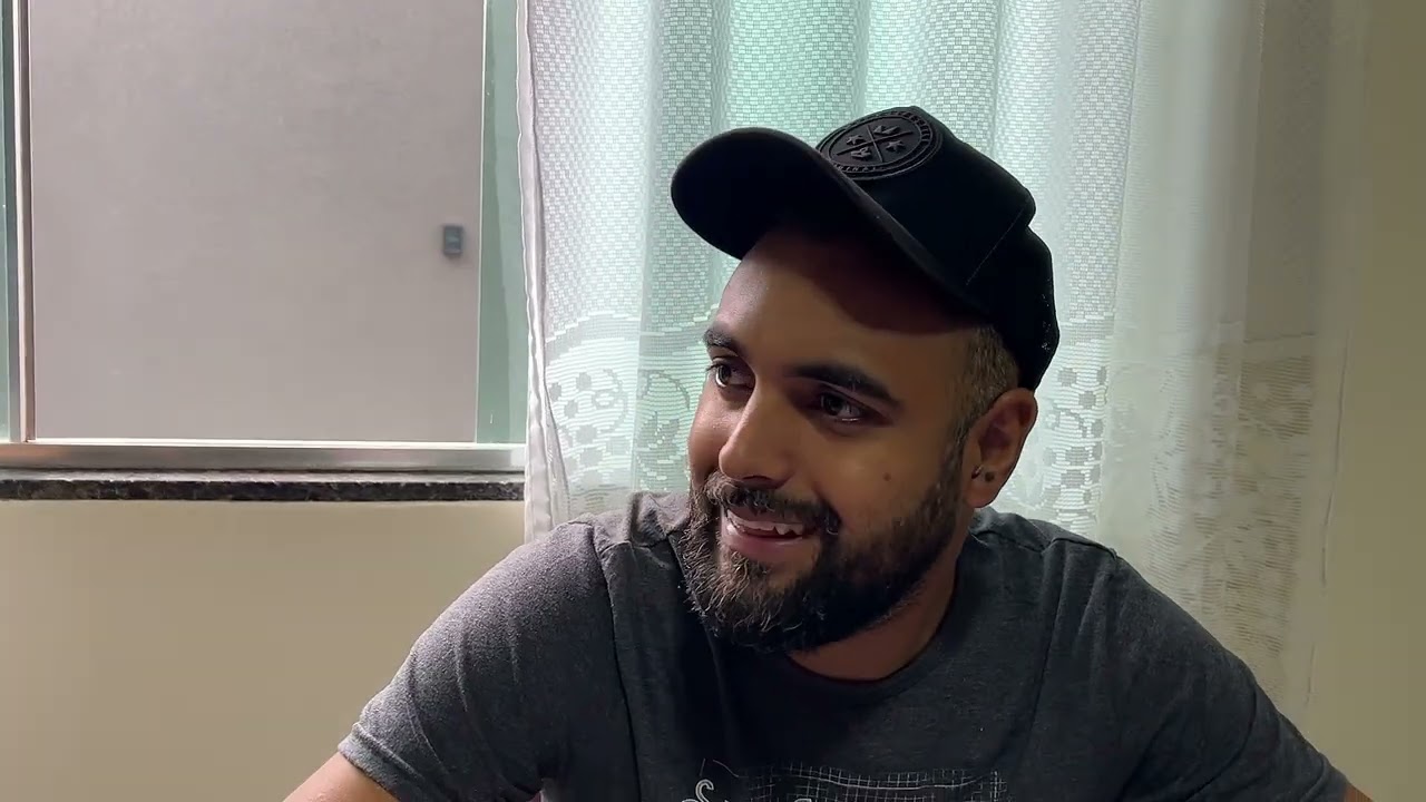 Não parava mais de vim desocupad0s mora de favor na casa da dona clementina