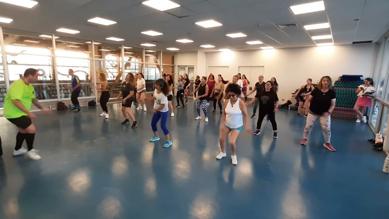 Baile entretenido 4 Viernes 13 de Marzo 2026 profesor Eduardo Ramírez CEVS lo Espejo