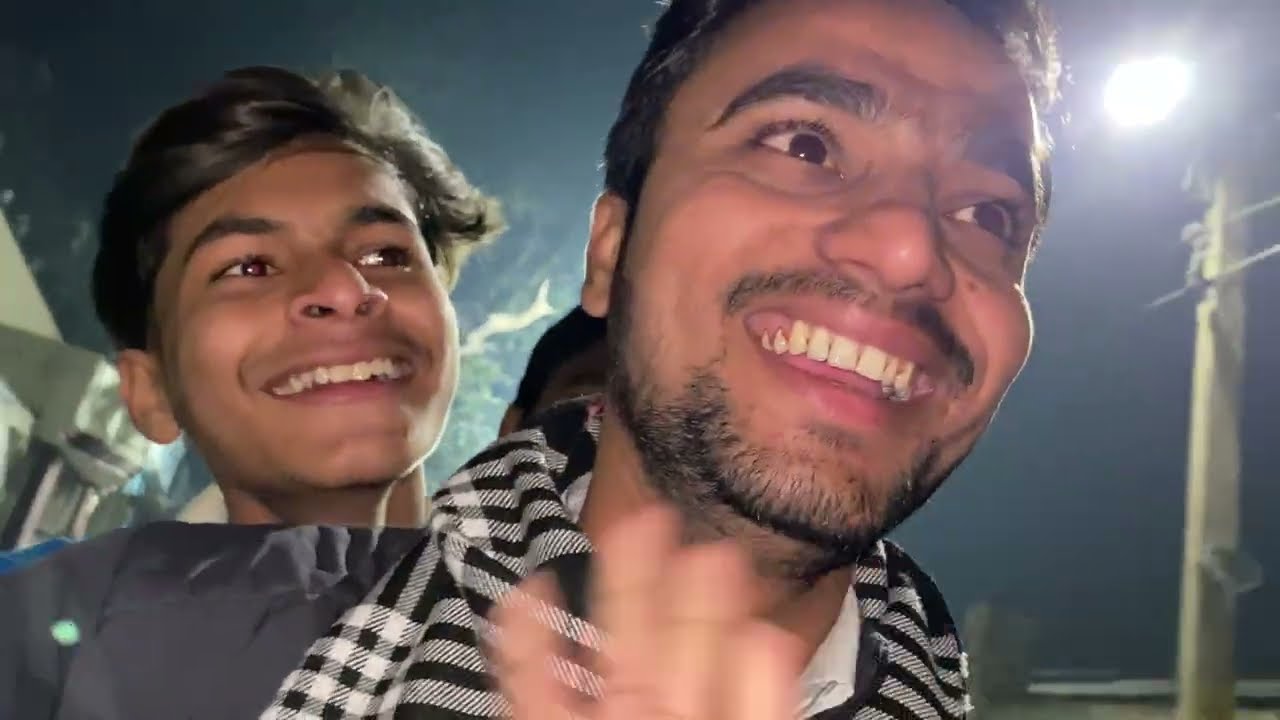 Indigetor tutne ki party🤣🤣#shortvideo #viralshorts #ytshorts #explore #youtubeshorts 