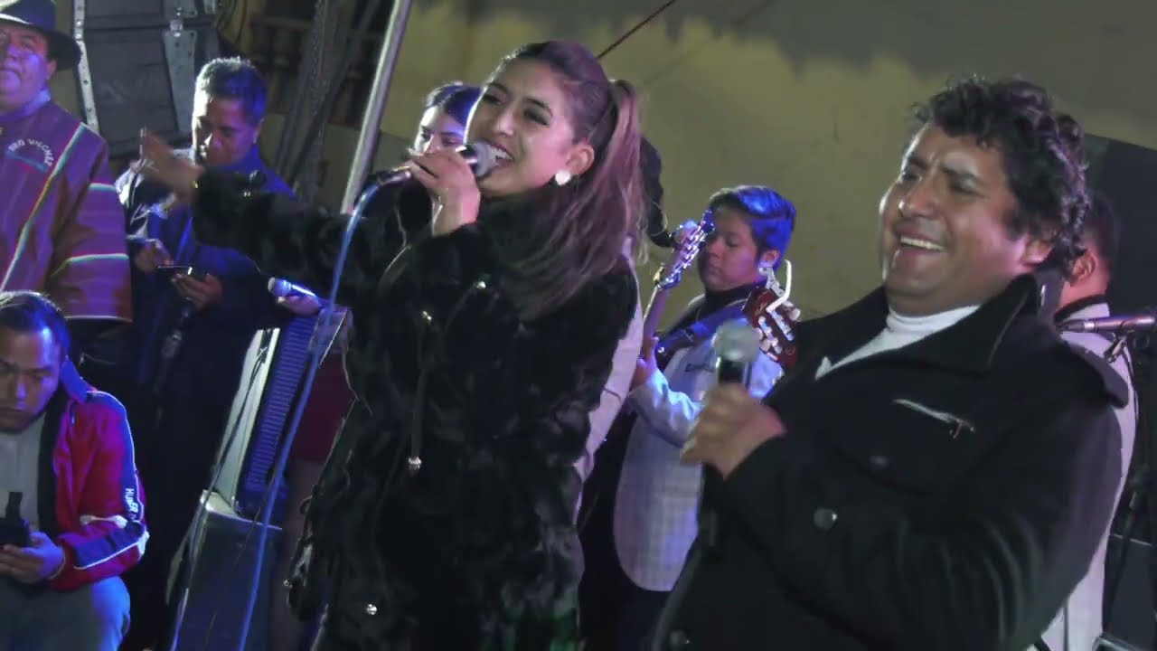JANET ANDIA & PORFIRIO AYVAR  en vivo- Carnavales