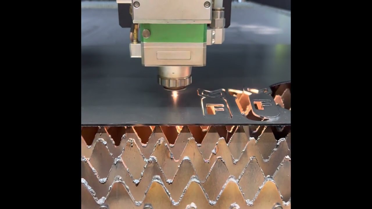 Focal on a Fiber Laser using Oxygen